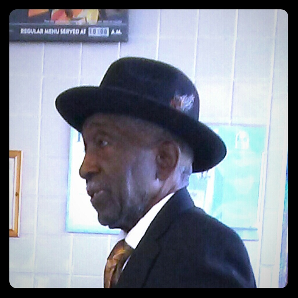 Meet your Posher, Santiago